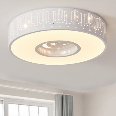 1 - Light Simple Circle Star LED Flush Mount - Image 0