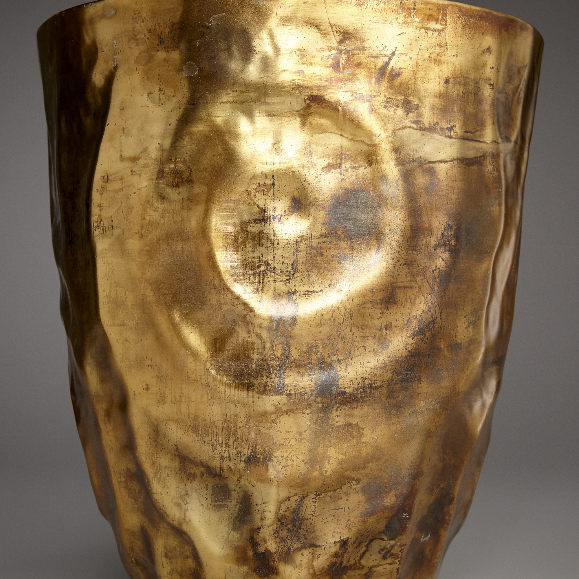 Small Dutchess Vase - Image 1