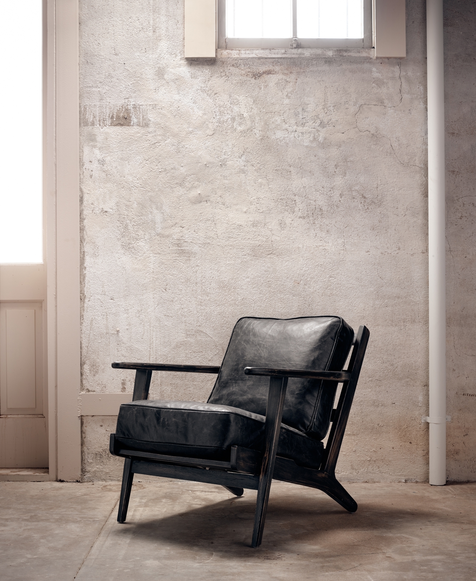 Brooks Lounge Chair - Rialto Ebony - Image 11