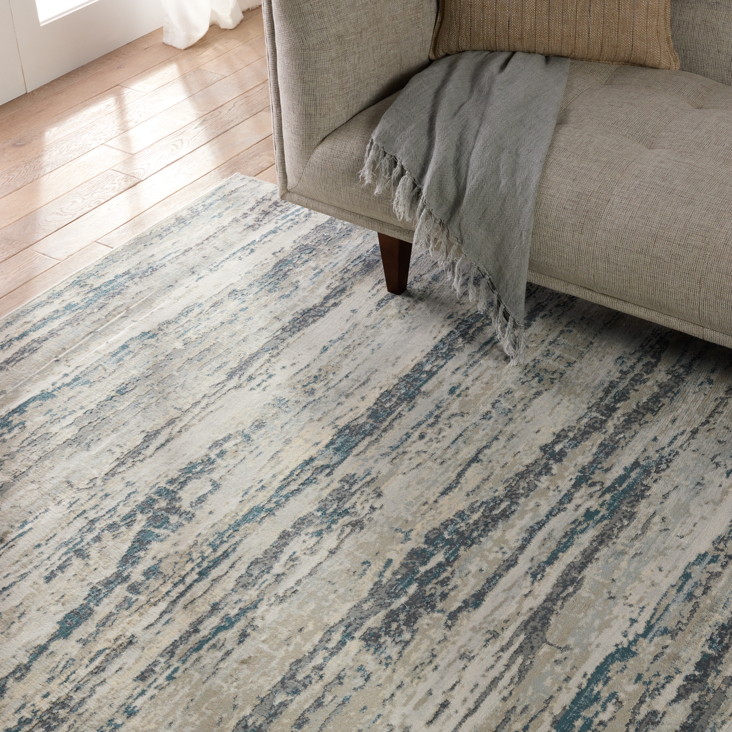 Anomia Abstract Blue/ Taupe Area Rug (6'6"X9'6") - Image 6