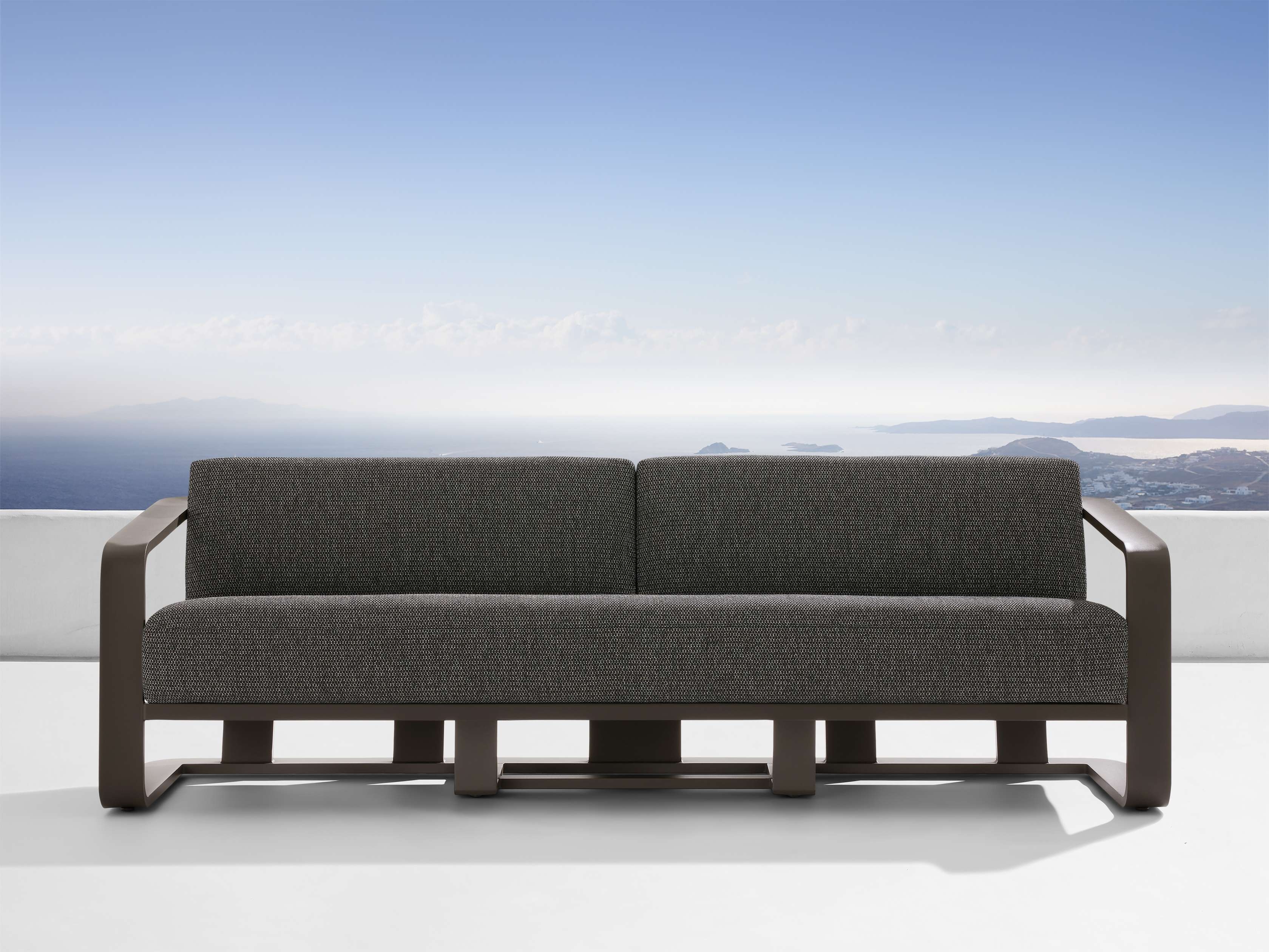 Sonoma Outdoor Sofa Aluminum in Brown  Dahlia Carbon/108" - Image 0