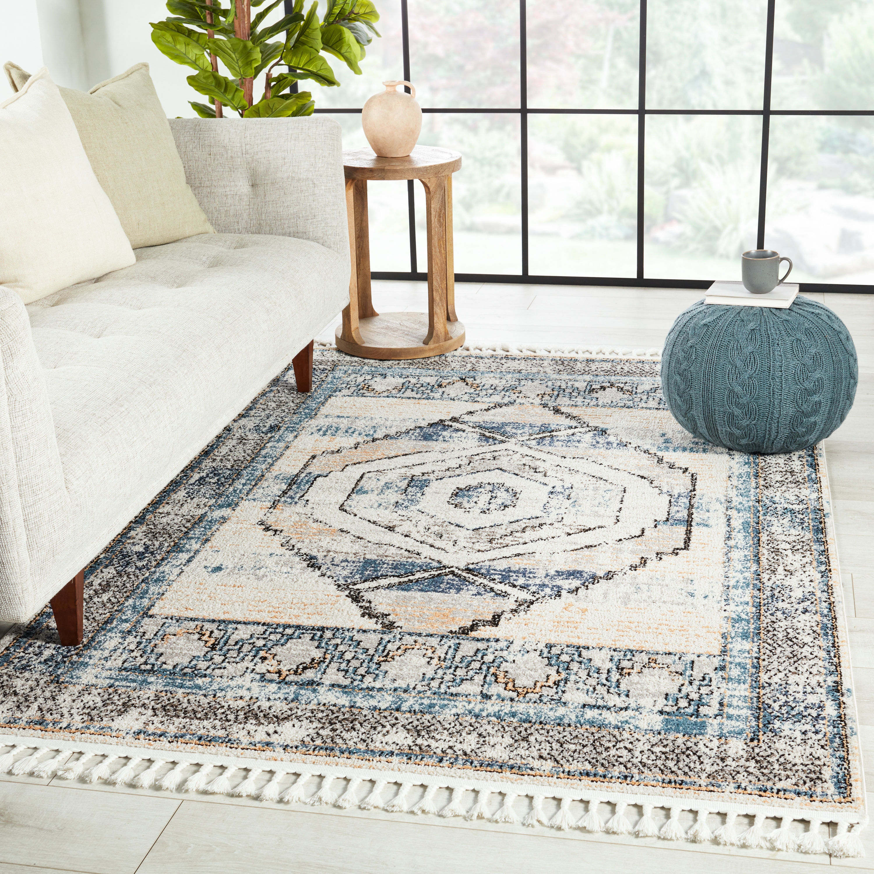 Vibe by Samsun Medallion Blue/ Light Orange Area Rug (5'3"X7'6") - Image 4