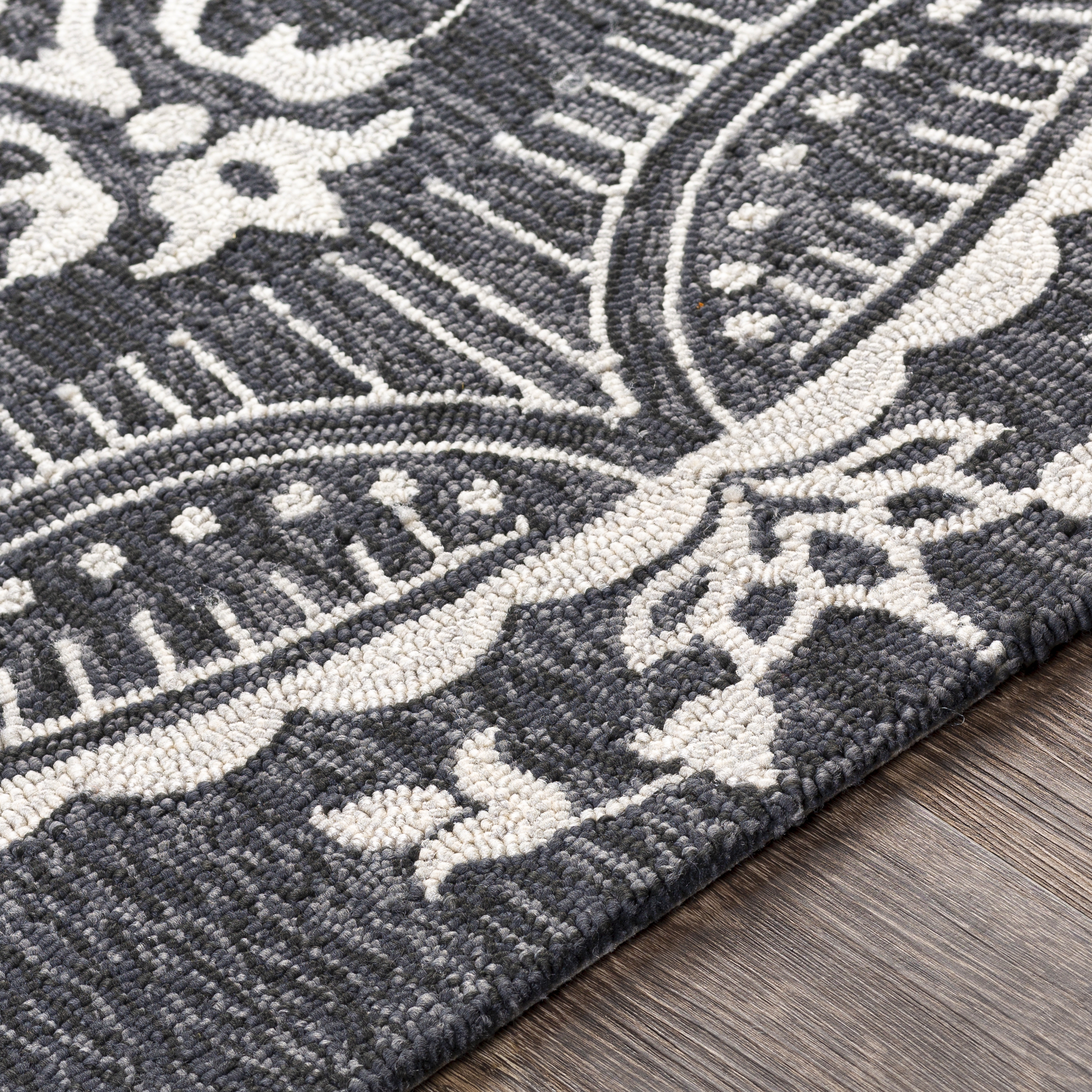 Rain Black Outdoor 2' x 3' Handmade Rug - Image 3