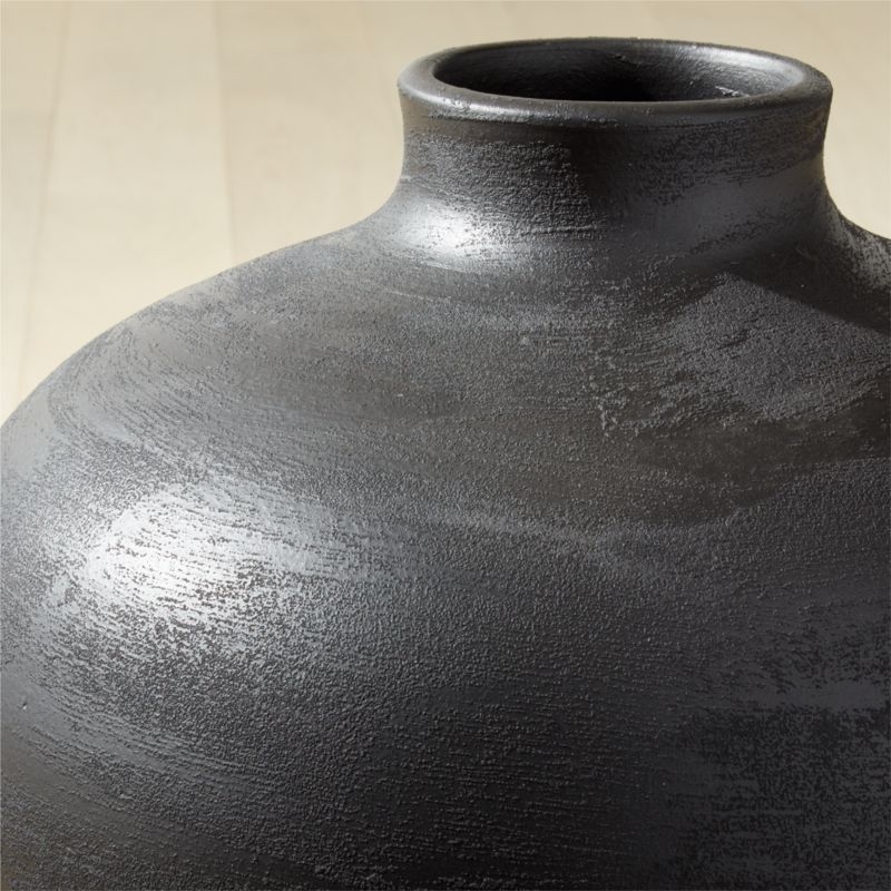 Oso Black Hand-Thrown Vase - Image 2