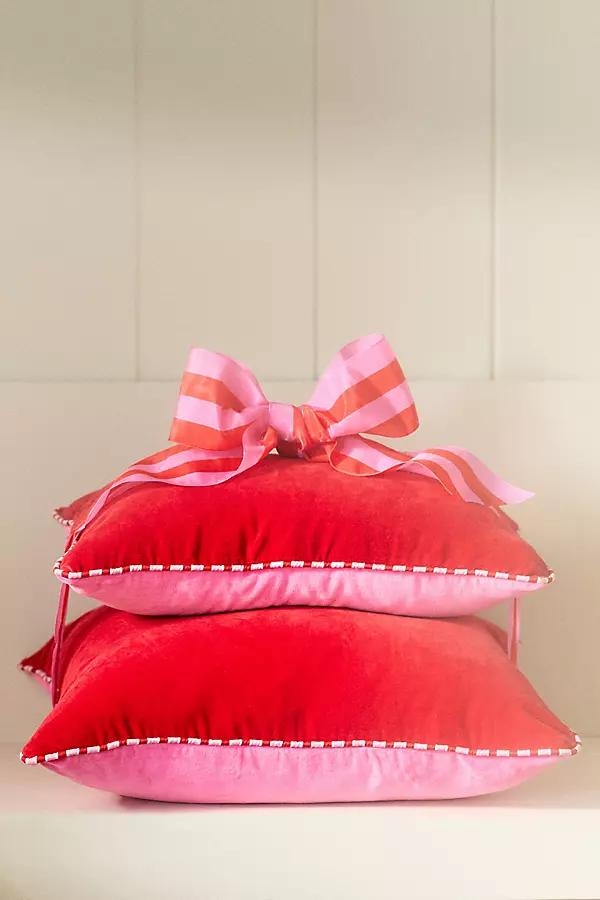 Velvet Milo Pillow - Image 0