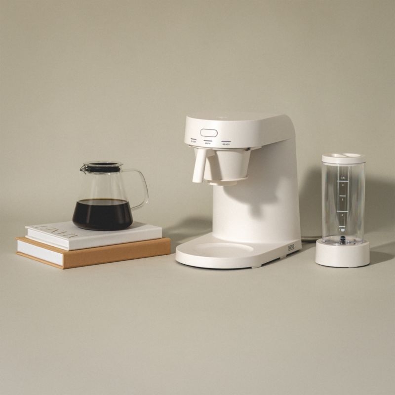 Ratio Four Linen Coffee Maker - Image 2