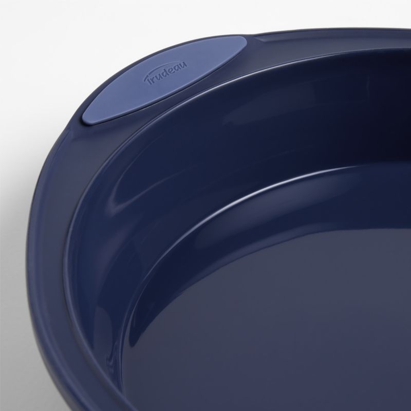 Trudeau 9" Round Silicone Cake Pan - Image 1