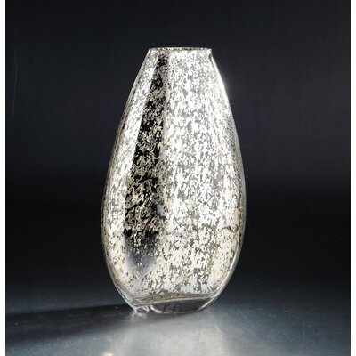 Vase - Image 0