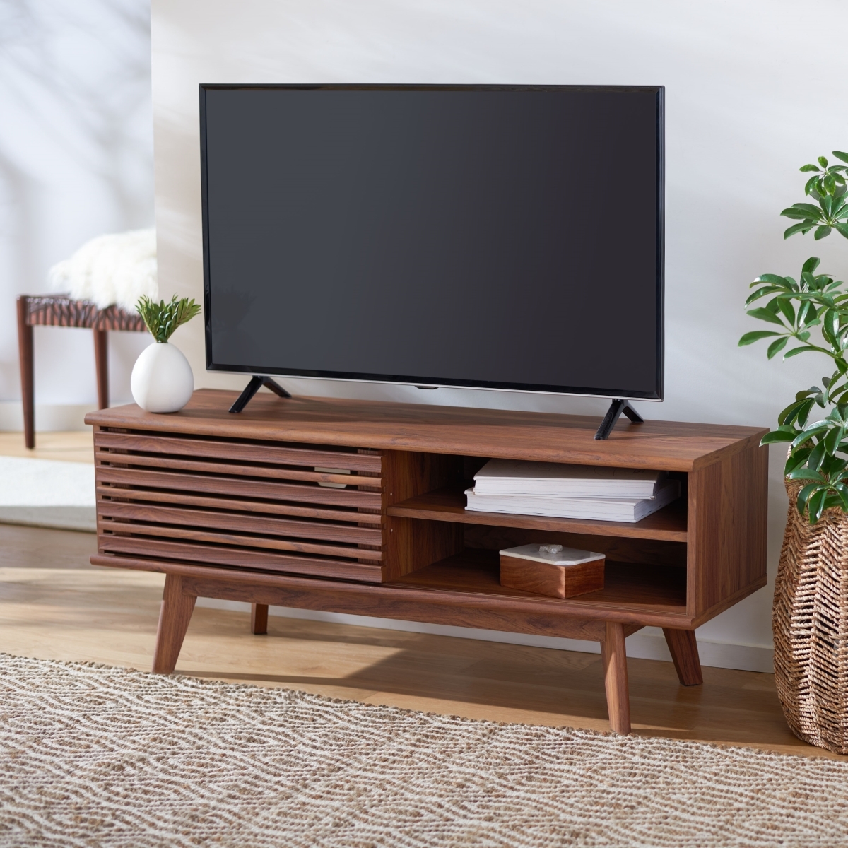 Aurelio 1 Shelf Media Stand - Walnut - Safavieh - Image 1