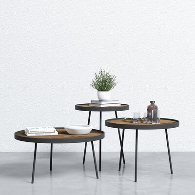 3 Legs 3 Bunching Tables - Image 0