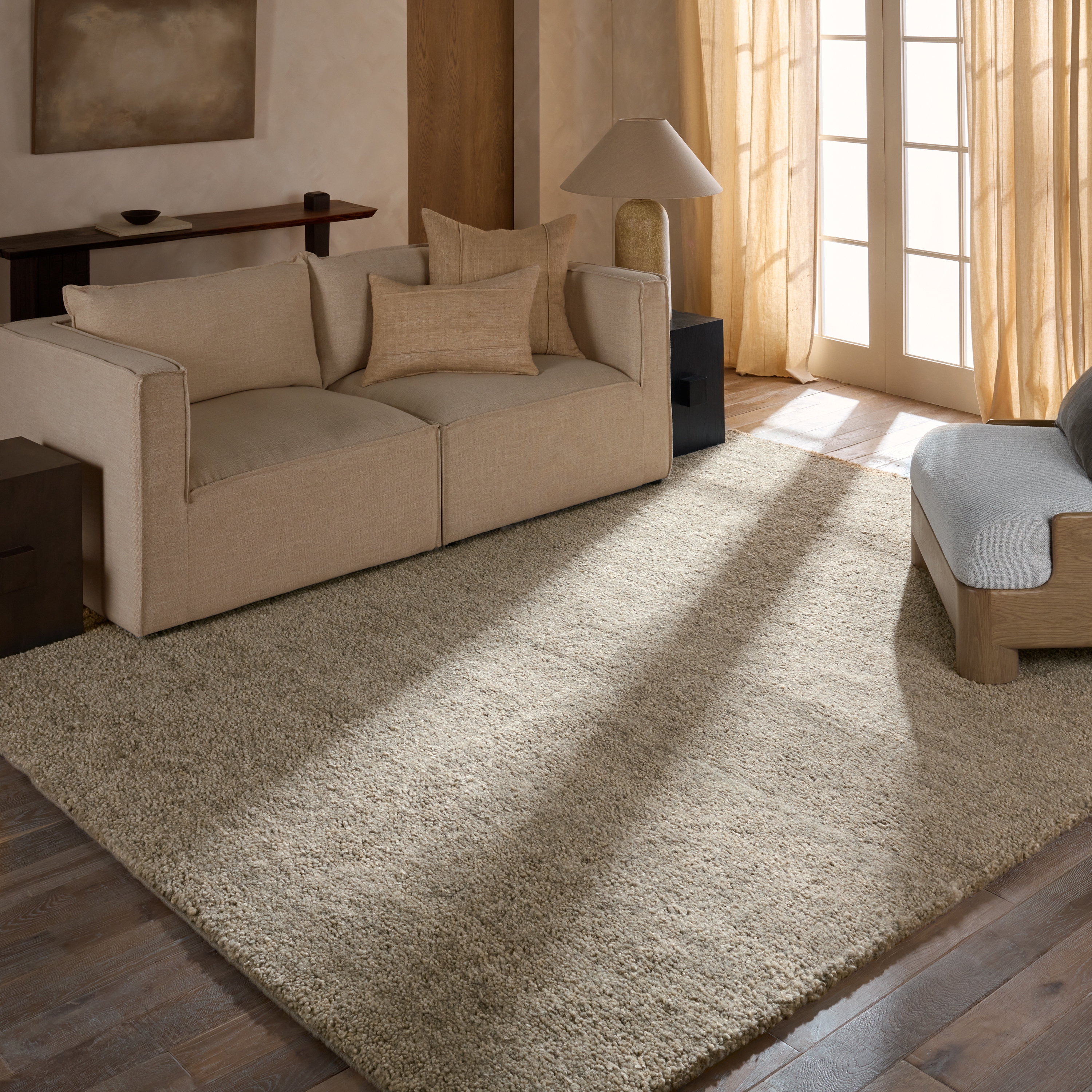 Eivor BOU01 Handknotted Solid Tan Area Rug (6'x9') - Image 4