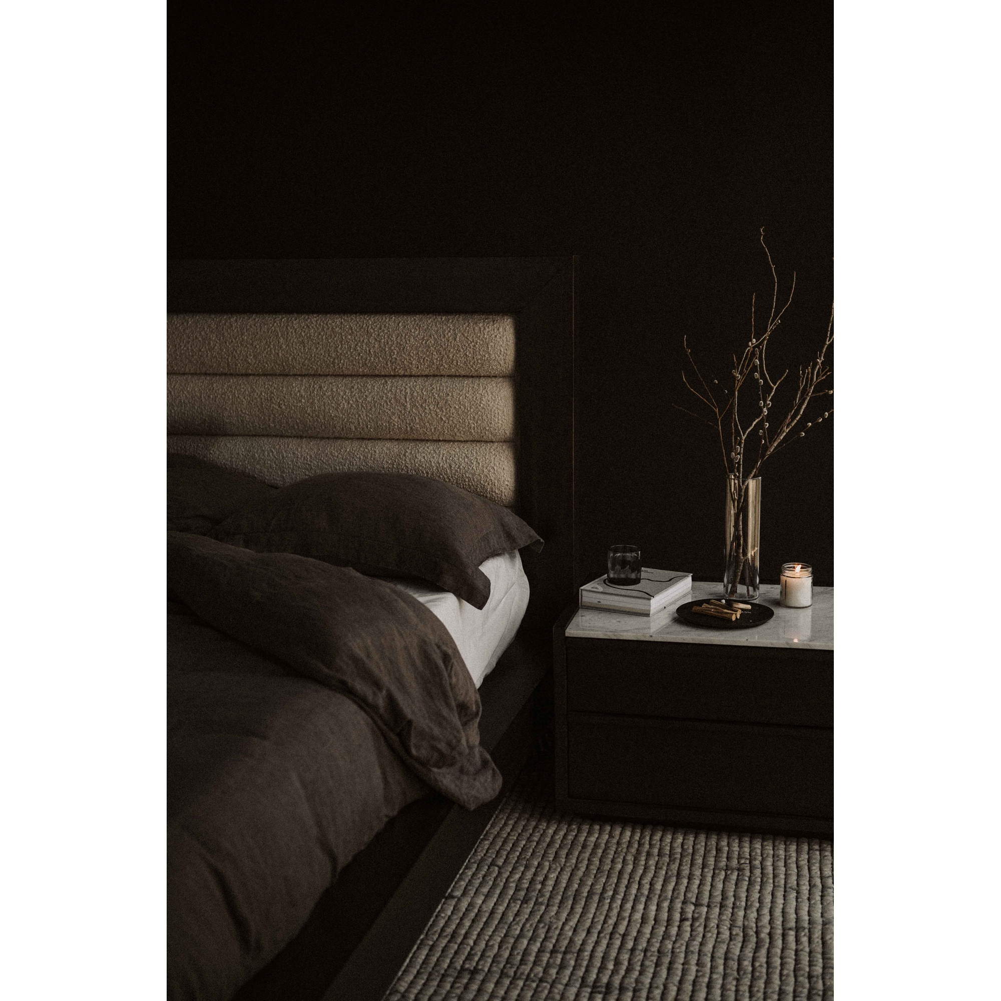 Ashcroft King Bed - Image 7