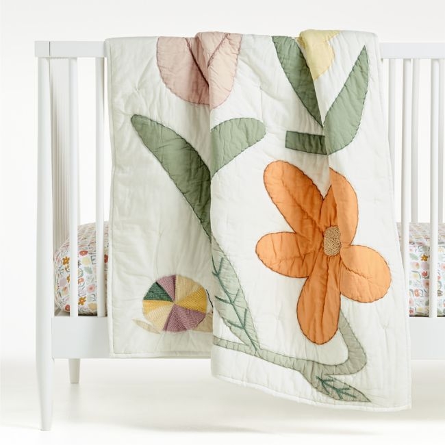 Flora Applique Organic Cotton Baby Crib Quilt - Image 0