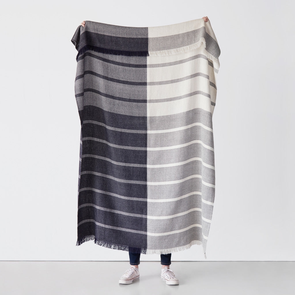 The Citizenry El Mar Alpaca Throw | Grey - Image 1