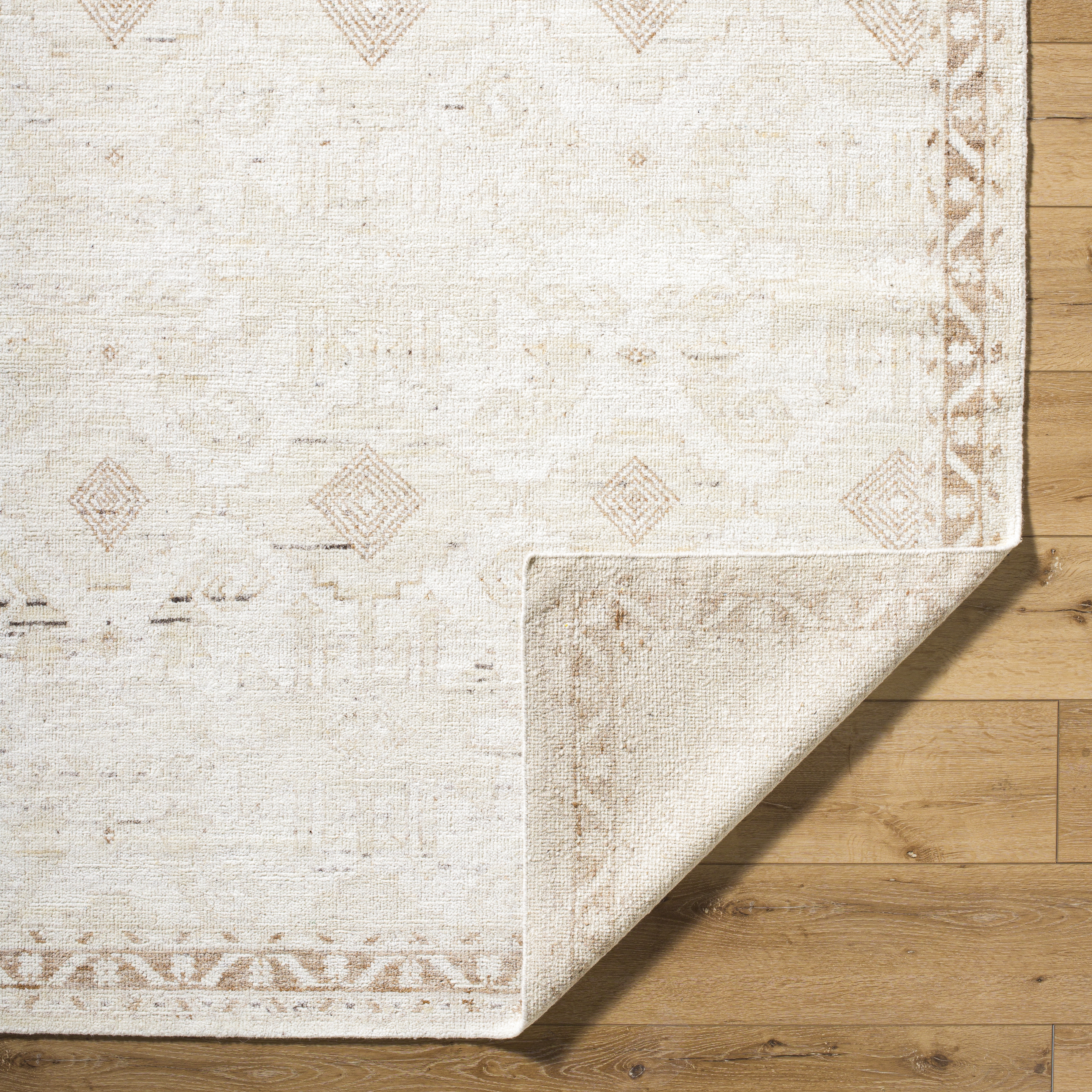 Agora Beige Indoor 6' x 9' Handmade Rug - Image 3