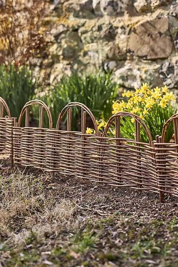 Woven Willow Arch Border Fencing, Set of 4 - Image 0