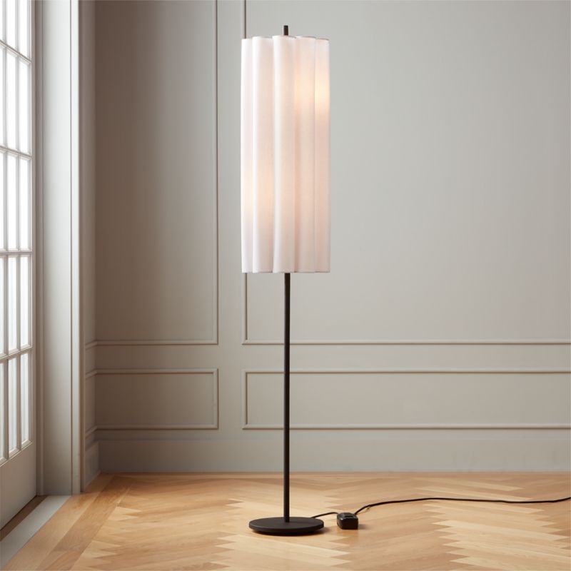 Pettine Floor Lamp - Image 1