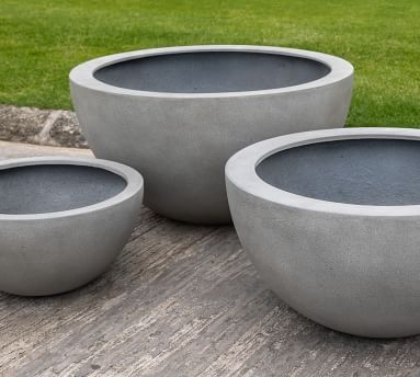 Holden Clay Planter, Charcoal - Medium - Image 1