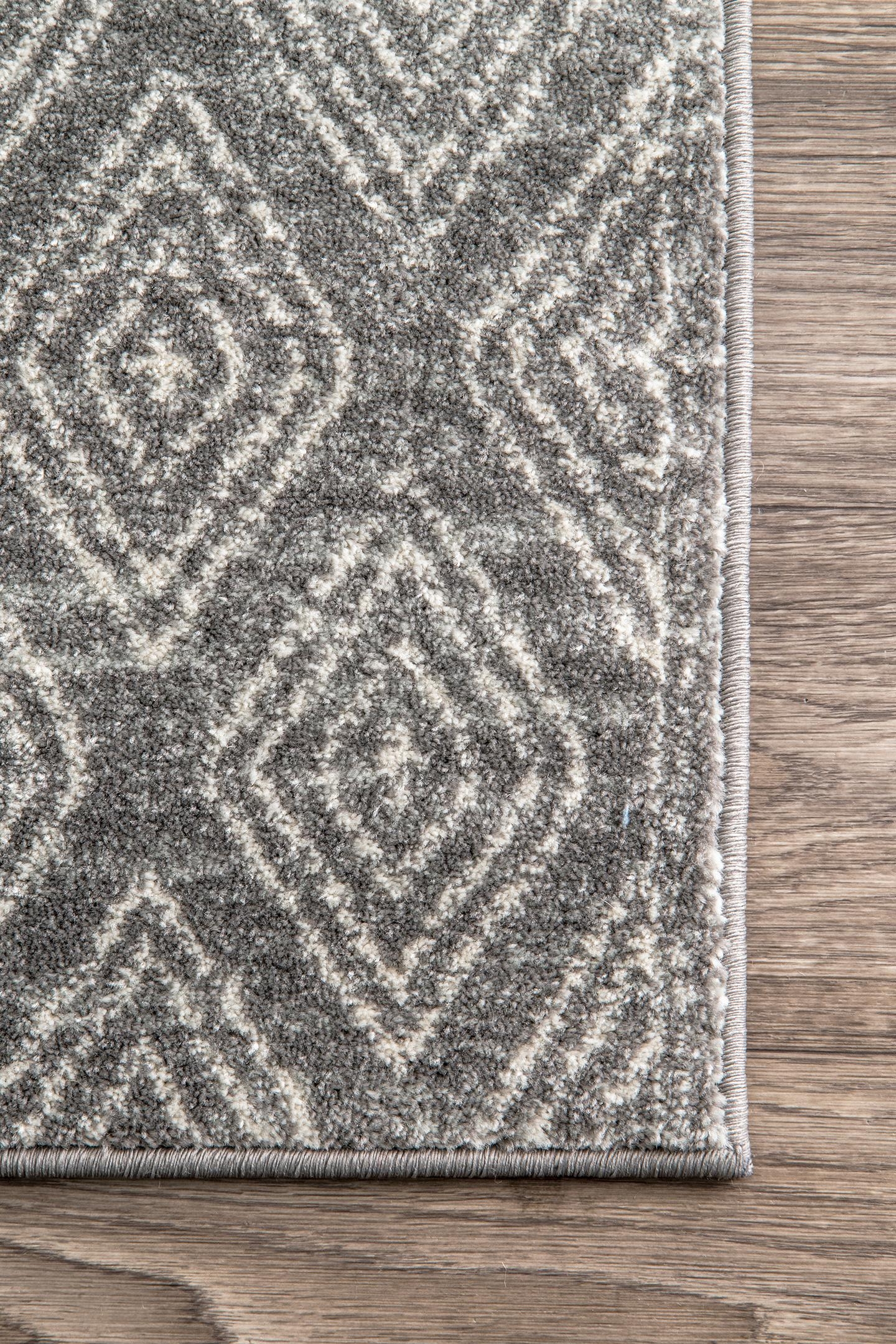 Sarina Diamonds Area Rug - Image 2