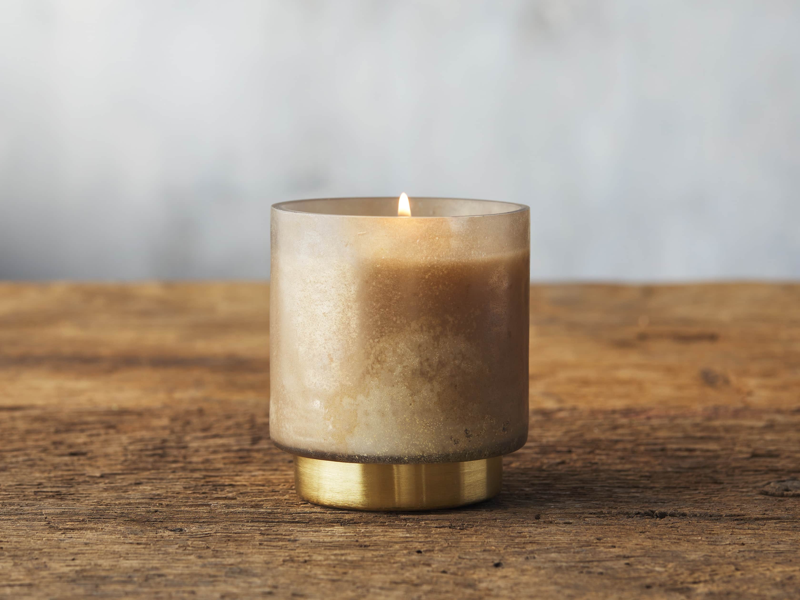 Retreat Vanilla Sugarcane Candle in Glass Small Brown - Image 0