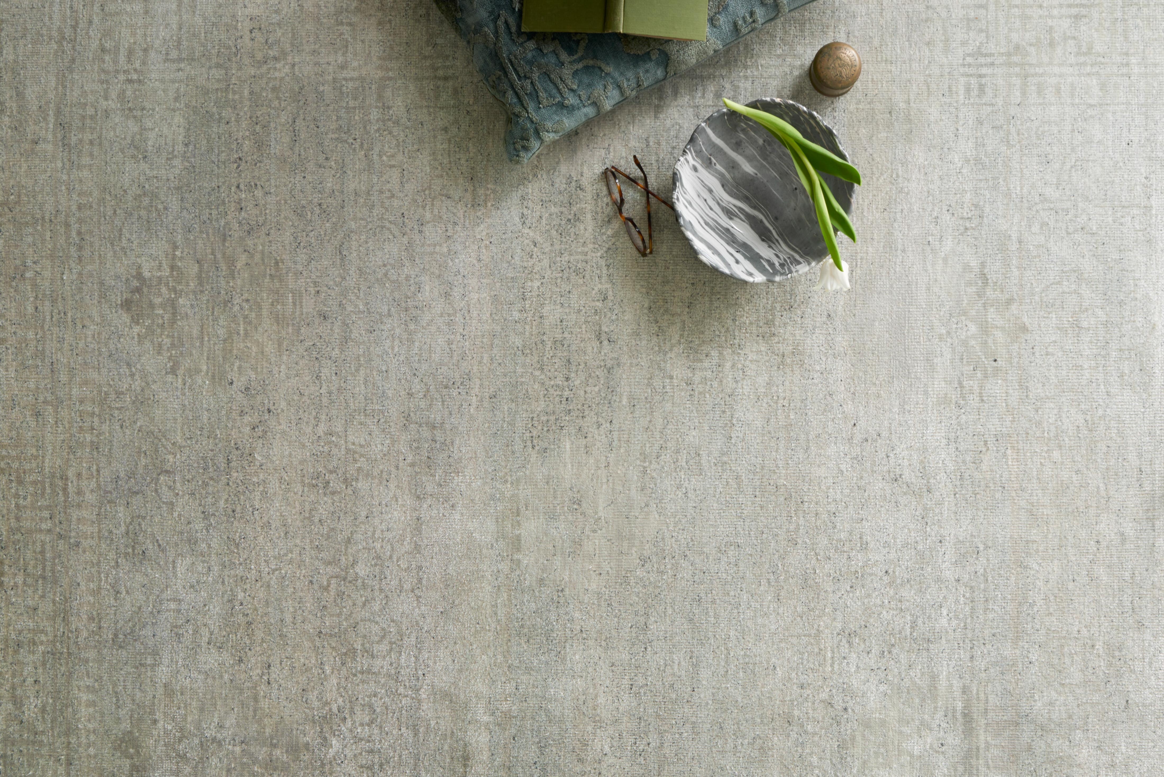 Loloi Lucid LD-01 Silver 2'-0" x 3'-0" - Image 1