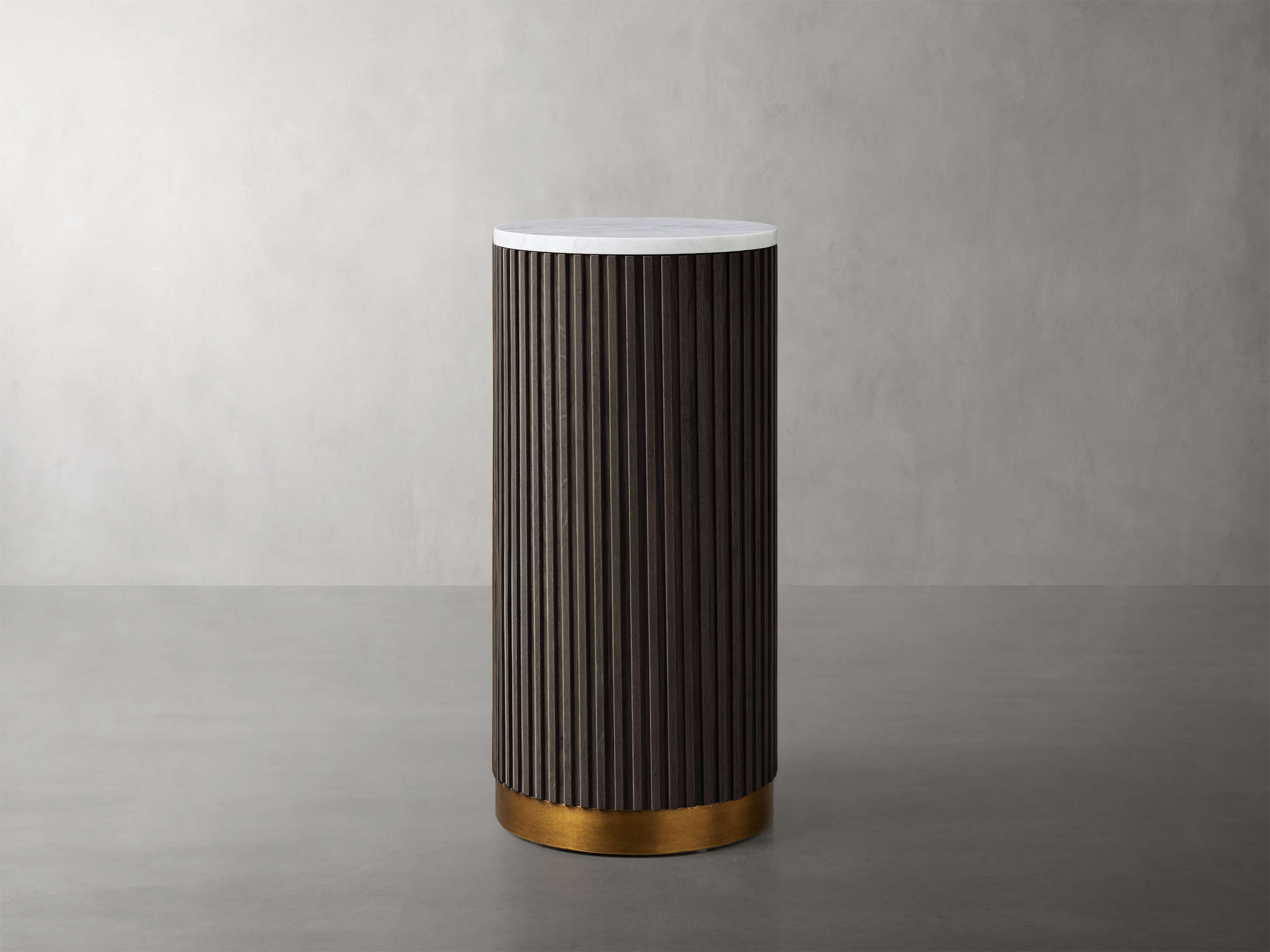 Finnley Pedestal in Stone Black  Ebony/Carrara 27" - Image 0