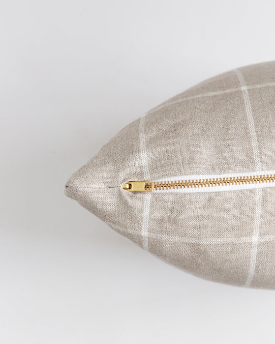 Taft Pillow Cover, 20" x 20" - Image 3