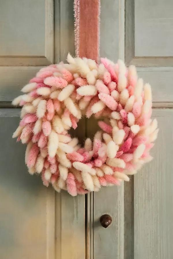 Preserved Bunny Tails Wreath - Image 0