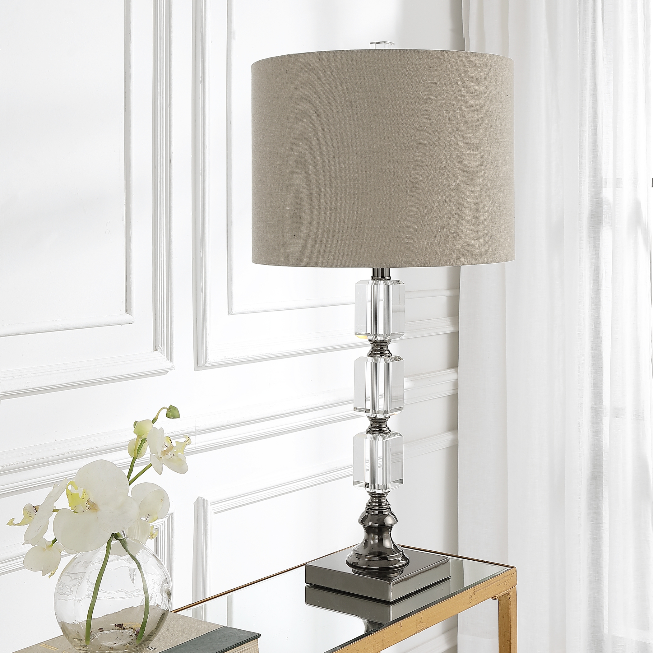 TABLE LAMP - Image 1