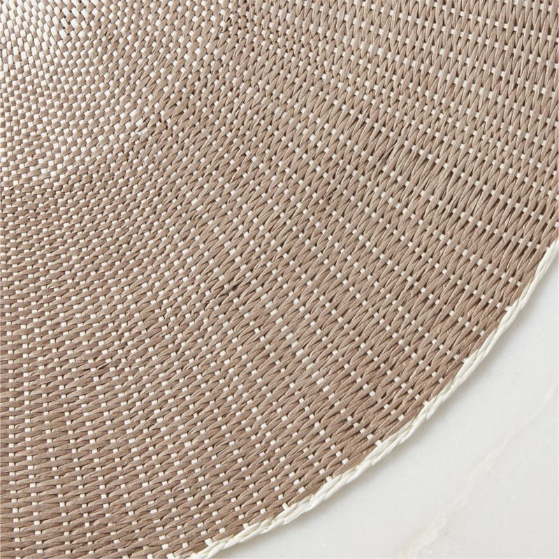 Emry Warm Sand Ombre Paper Round Placemat - Image 1