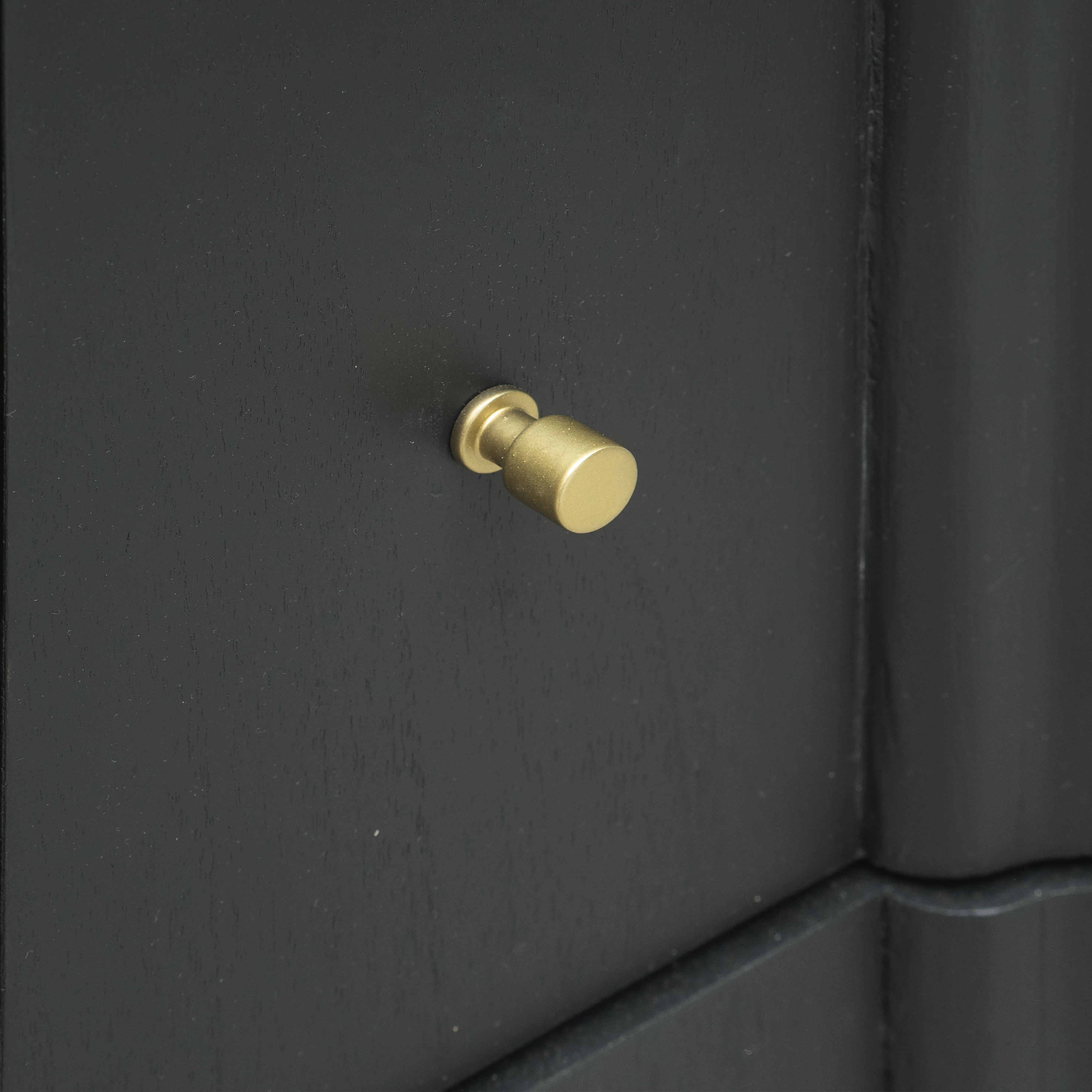 Conrad Chest - Kettle Black - Image 4