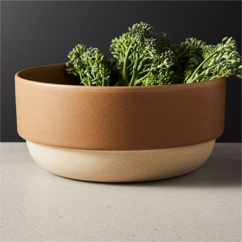 Axel Caramel Serving Bowl - Image 1