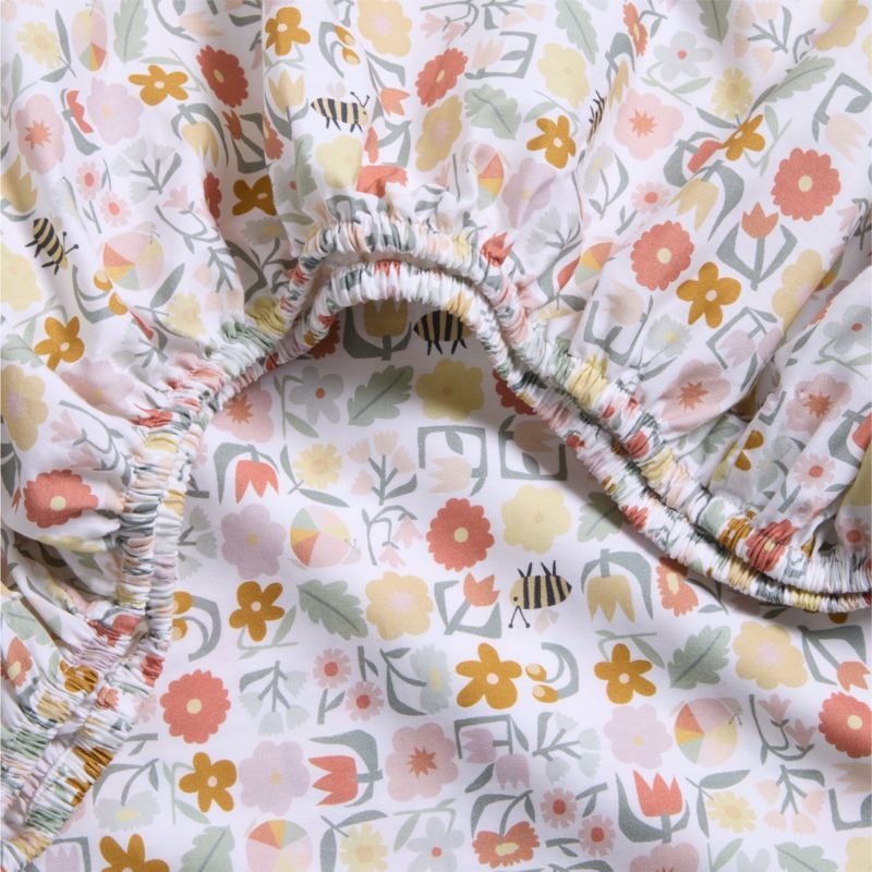 Flora Applique Organic Cotton Baby Crib Quilt - Image 2