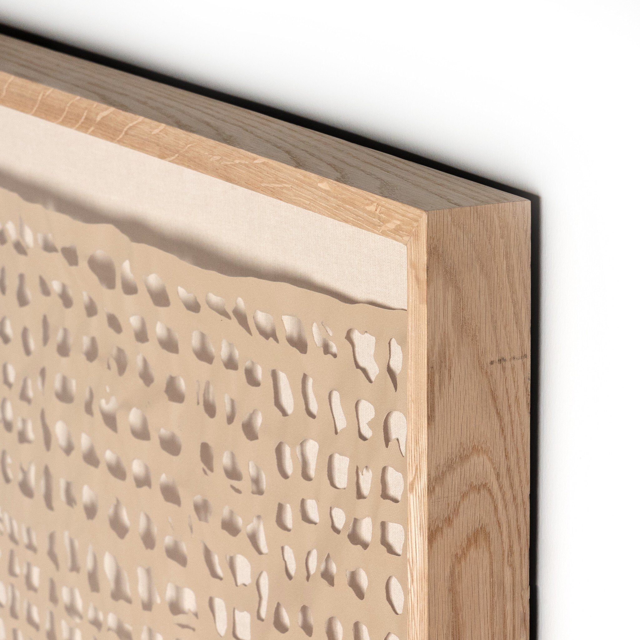 Unanimity II by FH Art Studio - Vertical Grain 2.5 White Oak - Image 3