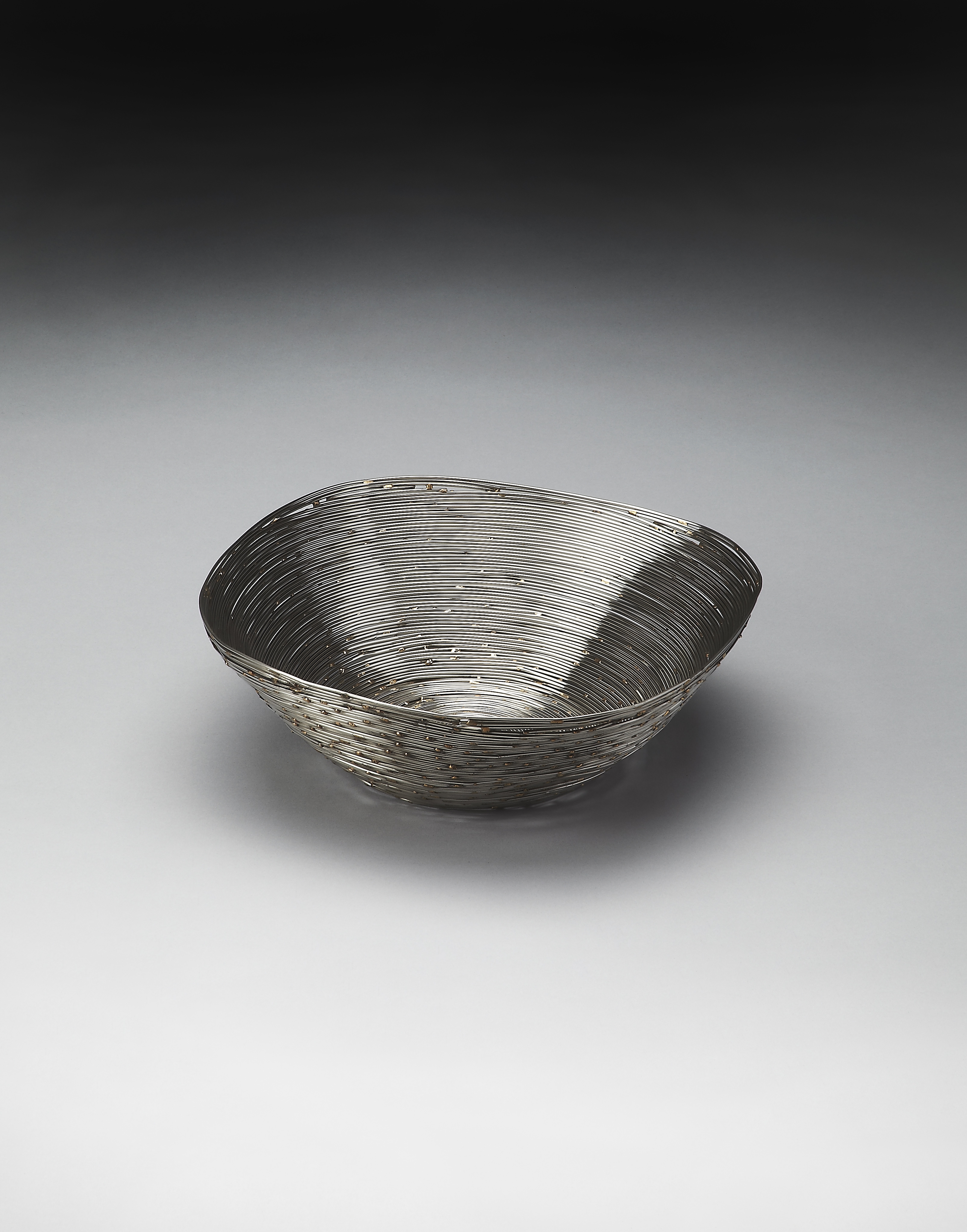 Live Wire Hors D'oeuvres Decorative Bowl - Image 1