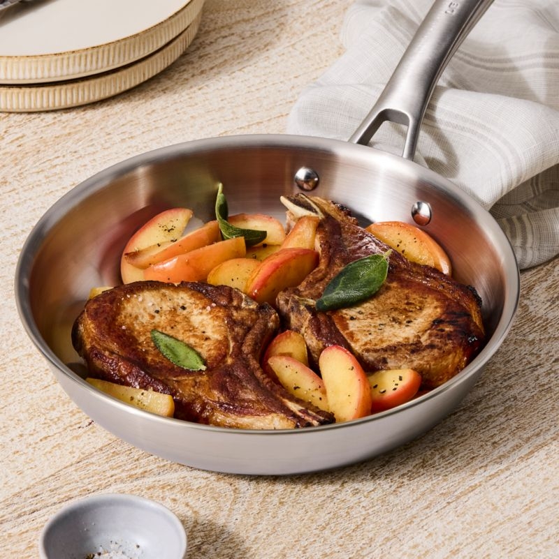 Le Creuset ® Essential Stainless Steel Shallow 9.5" Round Fry Pan - Image 4