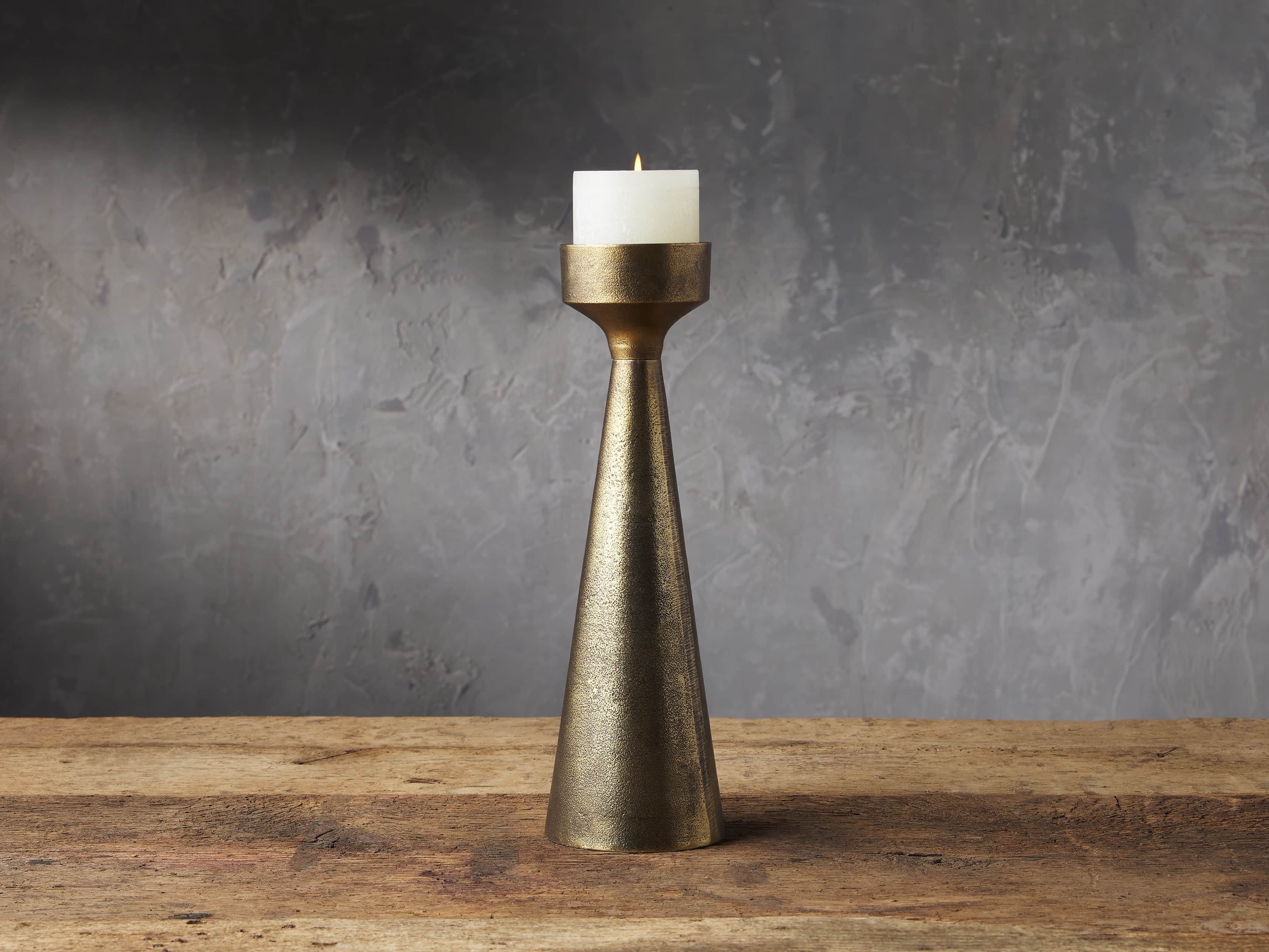 Ren Pillar Holder in Aluminum Large Gold - Image 0