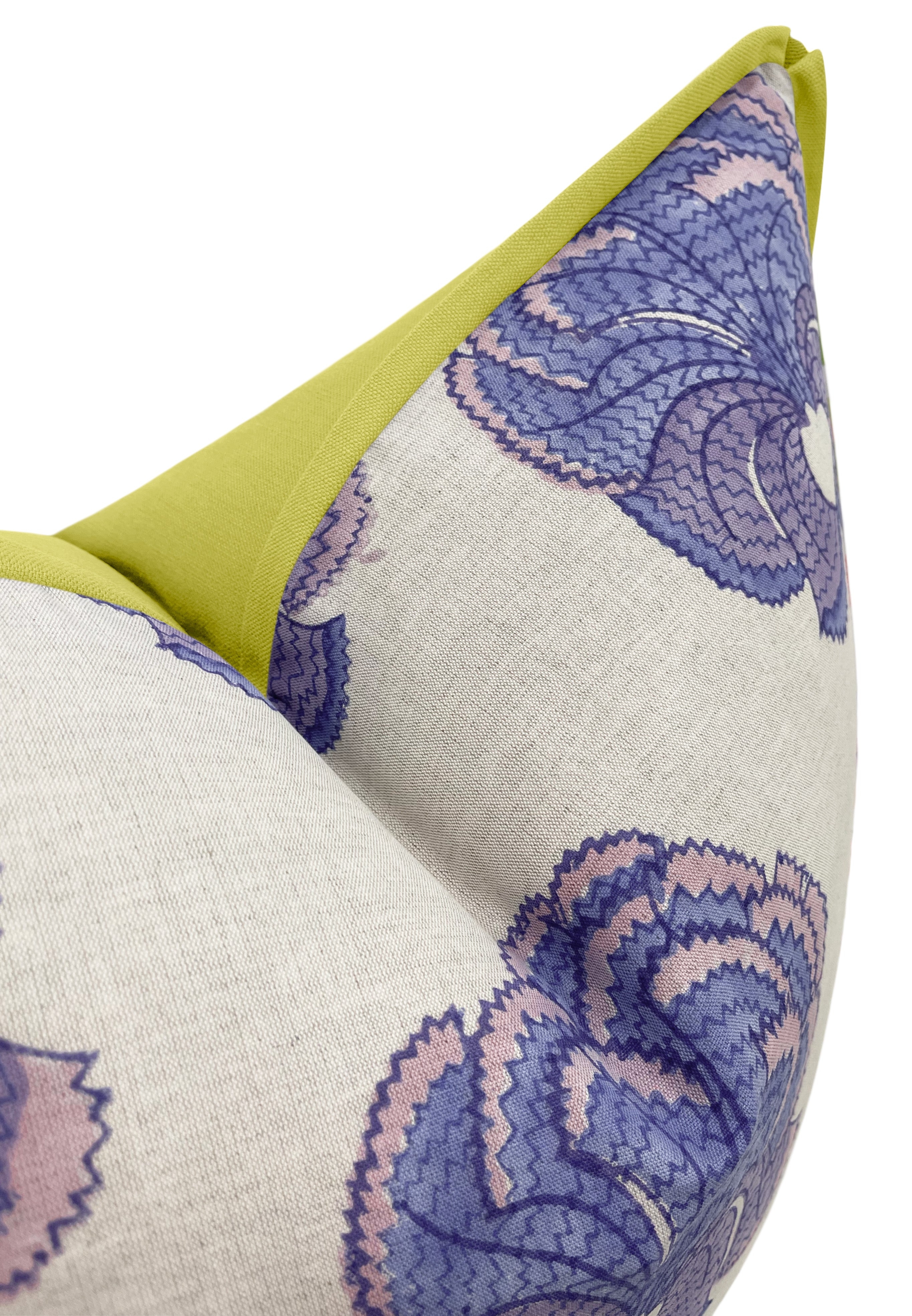 ESMERALDA | TULU TEXTILES - 14" X 36" / BUTTERFLY FLANGE / Chartreuse - Image 0