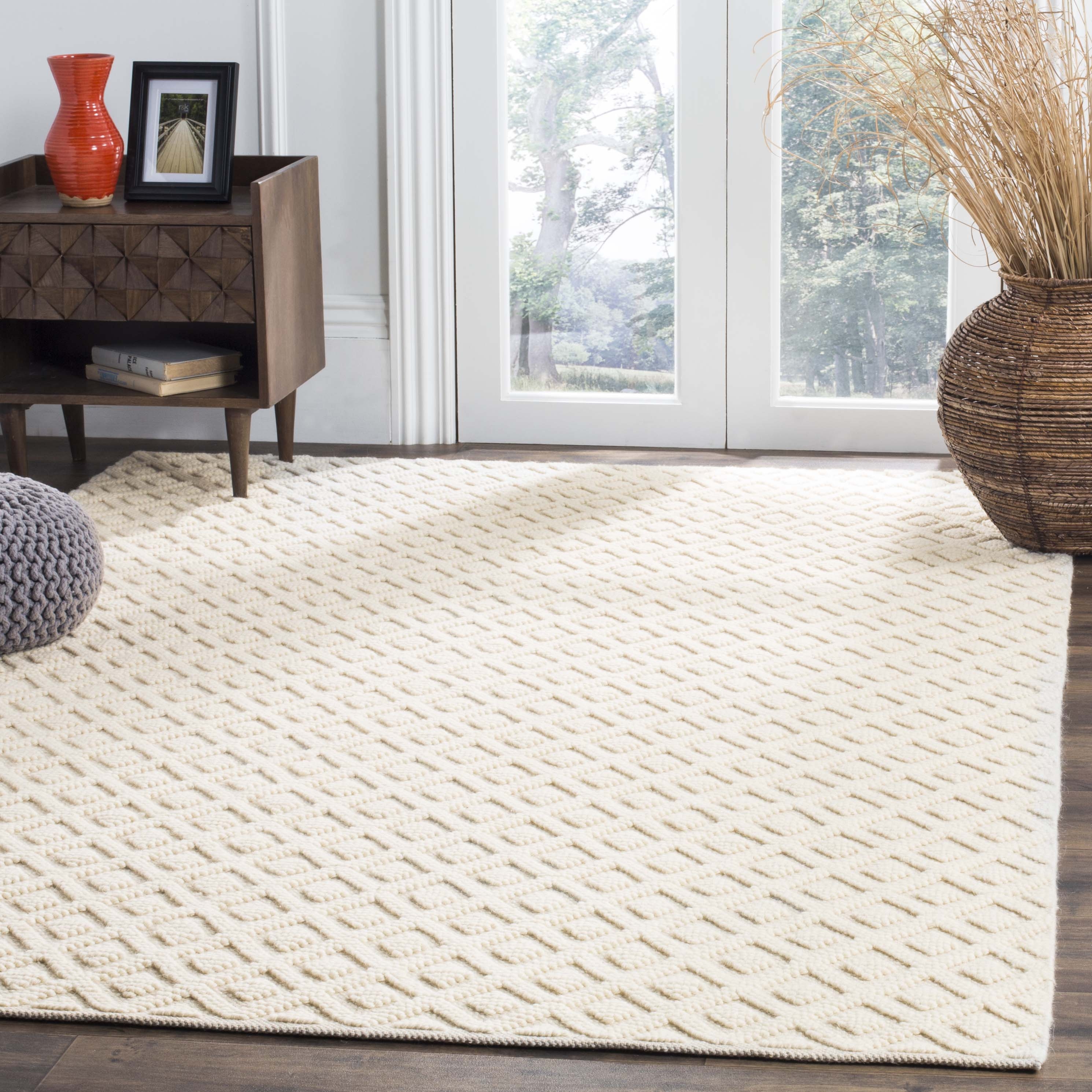 Arlo Home Hand Woven Area Rug, VRM104A, Ivory,  3' X 5' - Image 1