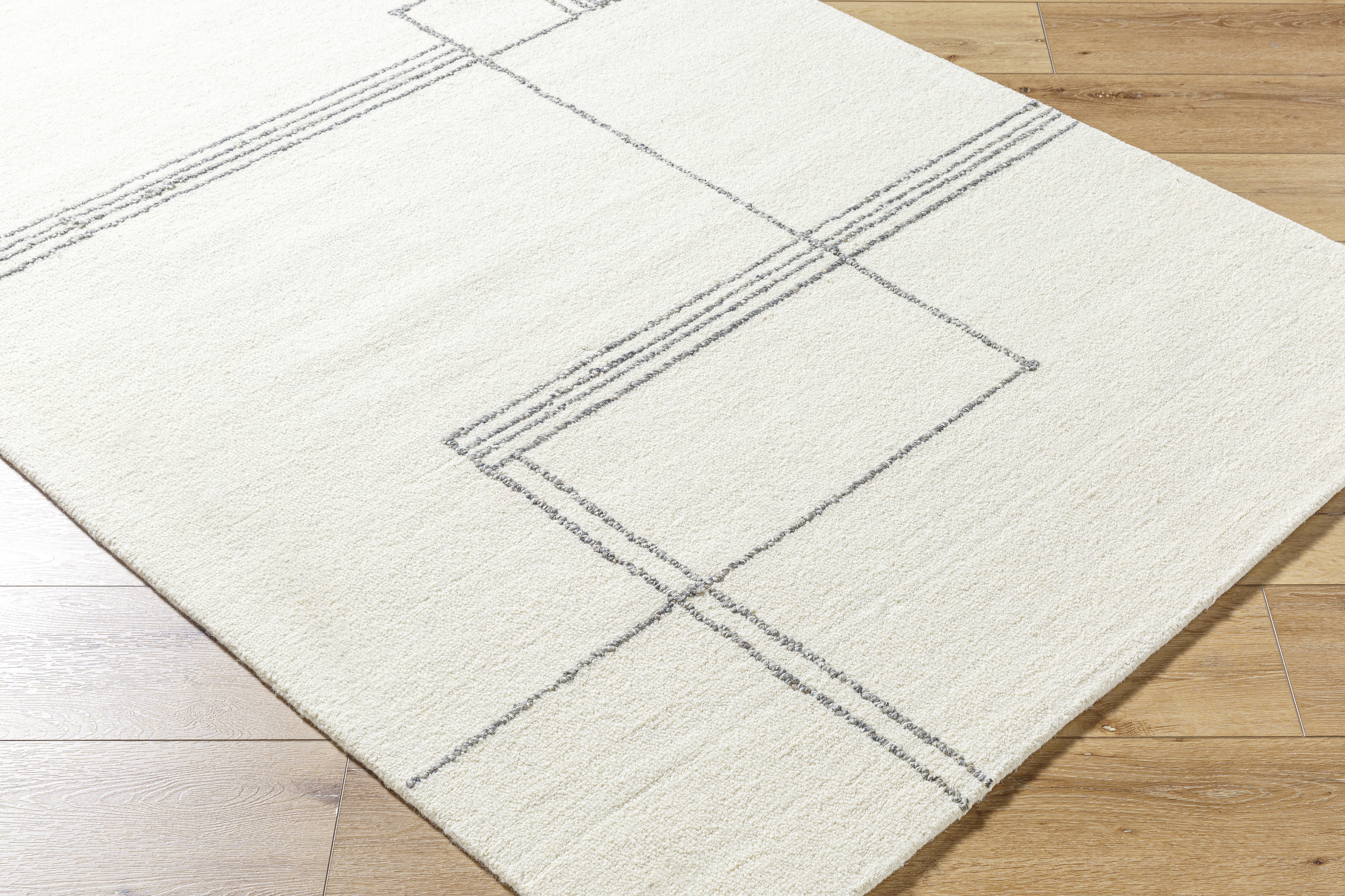 Livabliss Falcao Beige Indoor 5' x 7'6" Handmade Rug - Image 4