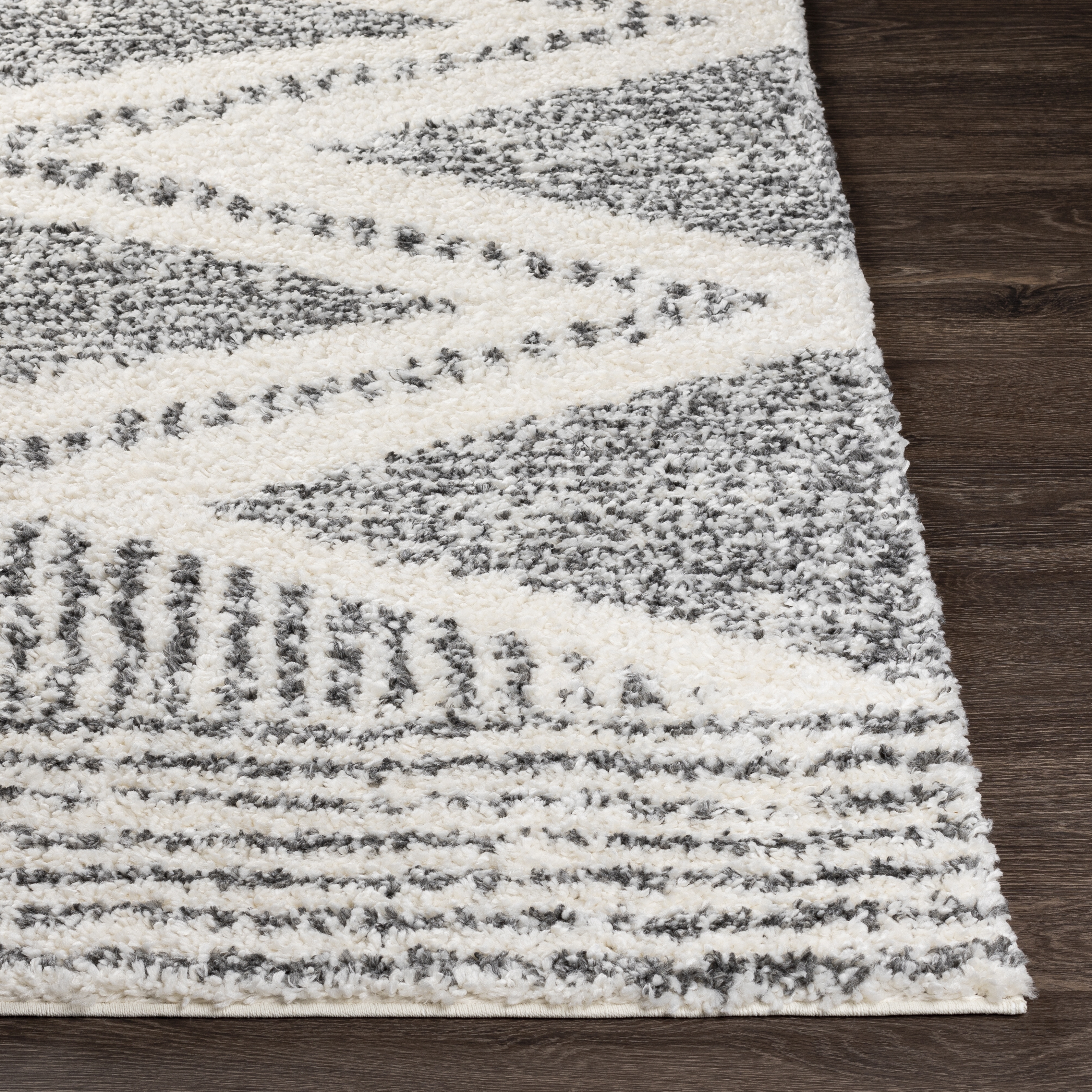 Deluxe Shag Rug, 2' x 2'11" - Image 2