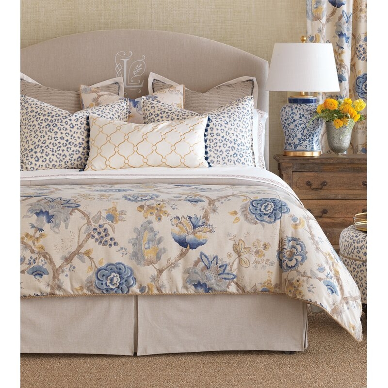 Eastern Accents Emory Greer 16"" Bed Skirt - Image 0