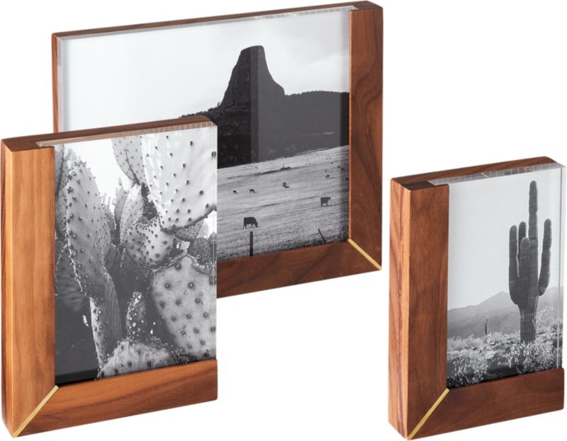 Rudd Walnut and Acrylic Frame 4"x6" - Image 2
