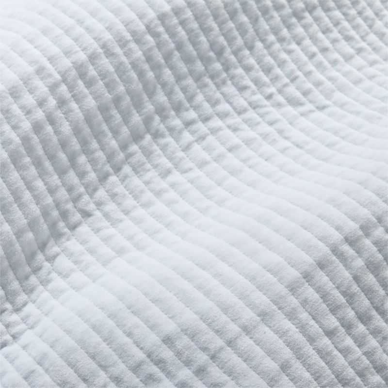Shadow Iced Blue Velvet King Quilt - Image 3