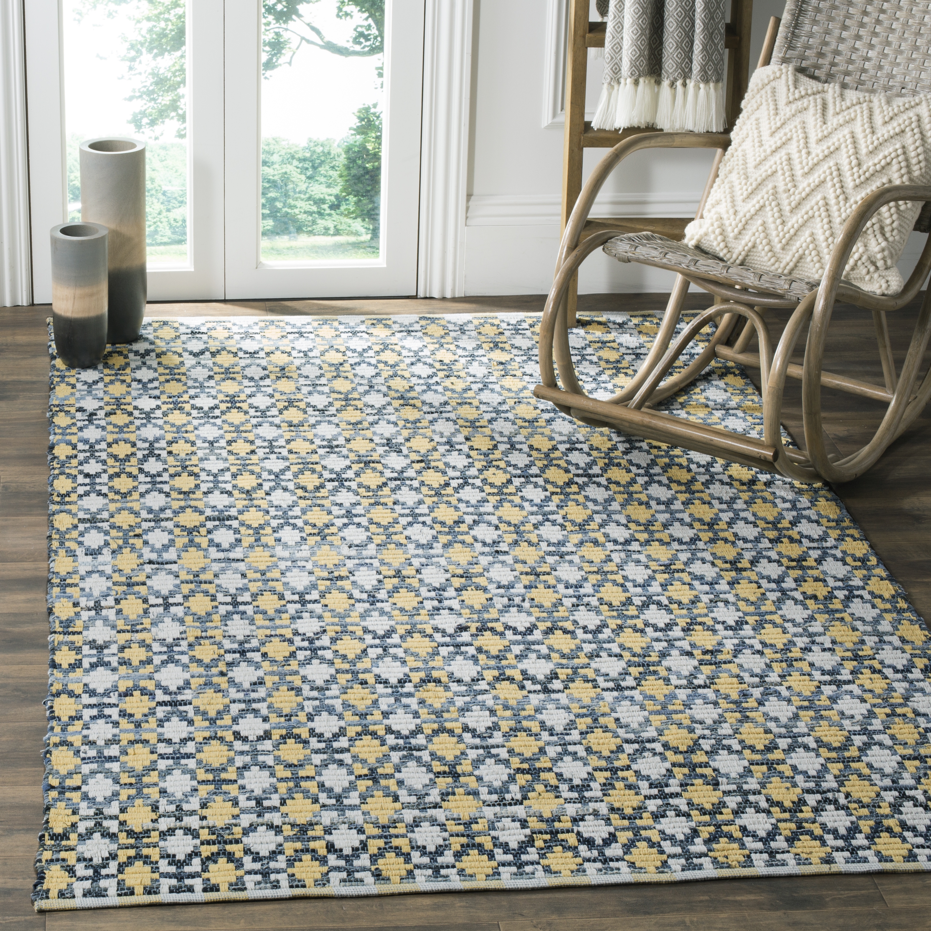 Arlo Home Hand Woven Area Rug, MTK123B, Gold/Multi,  6' X 9' - Image 1