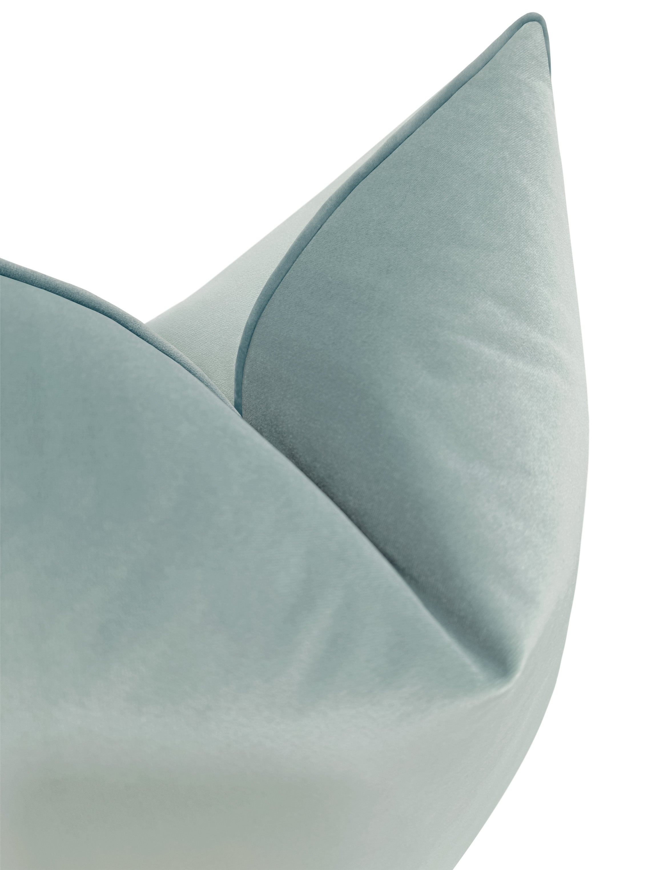 MELROSE VELVET // CERULEAN BLUE + VELVET CORDING - 20" X 20" / SELF CORDING - Image 4