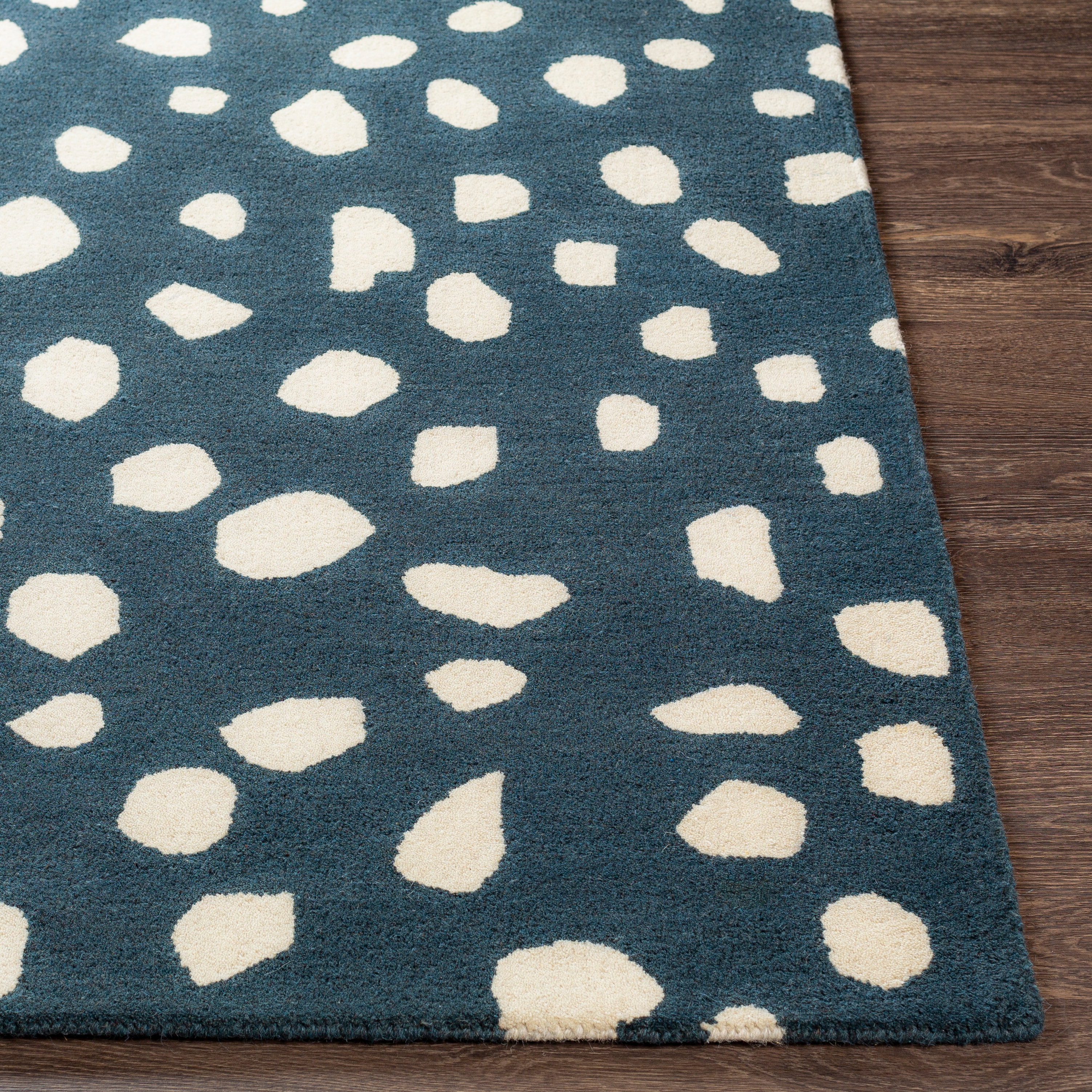 Stella Blue Indoor 6' x 6' Handmade Rug - Image 2