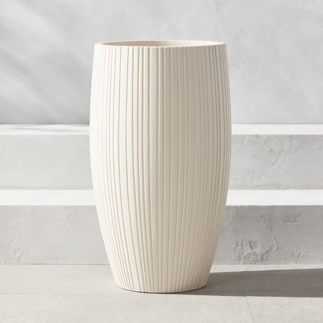 Zadie White Resin Indoor/Outdoor Planter Large - Image 0