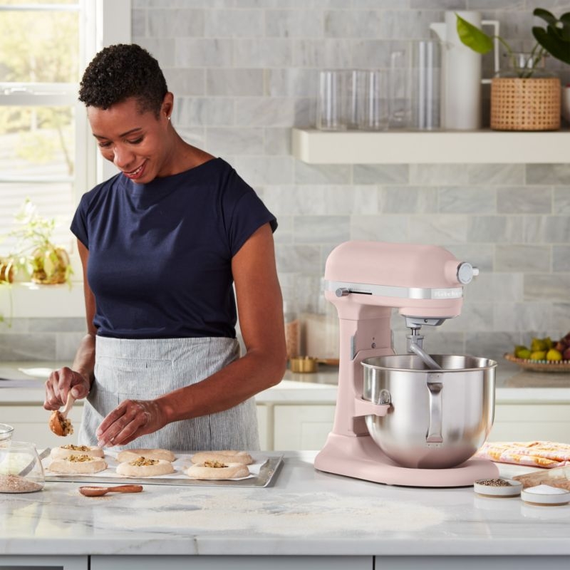 KitchenAid ® Dried Rose 7-Quart Bowl-Lift Stand Mixer - Image 1