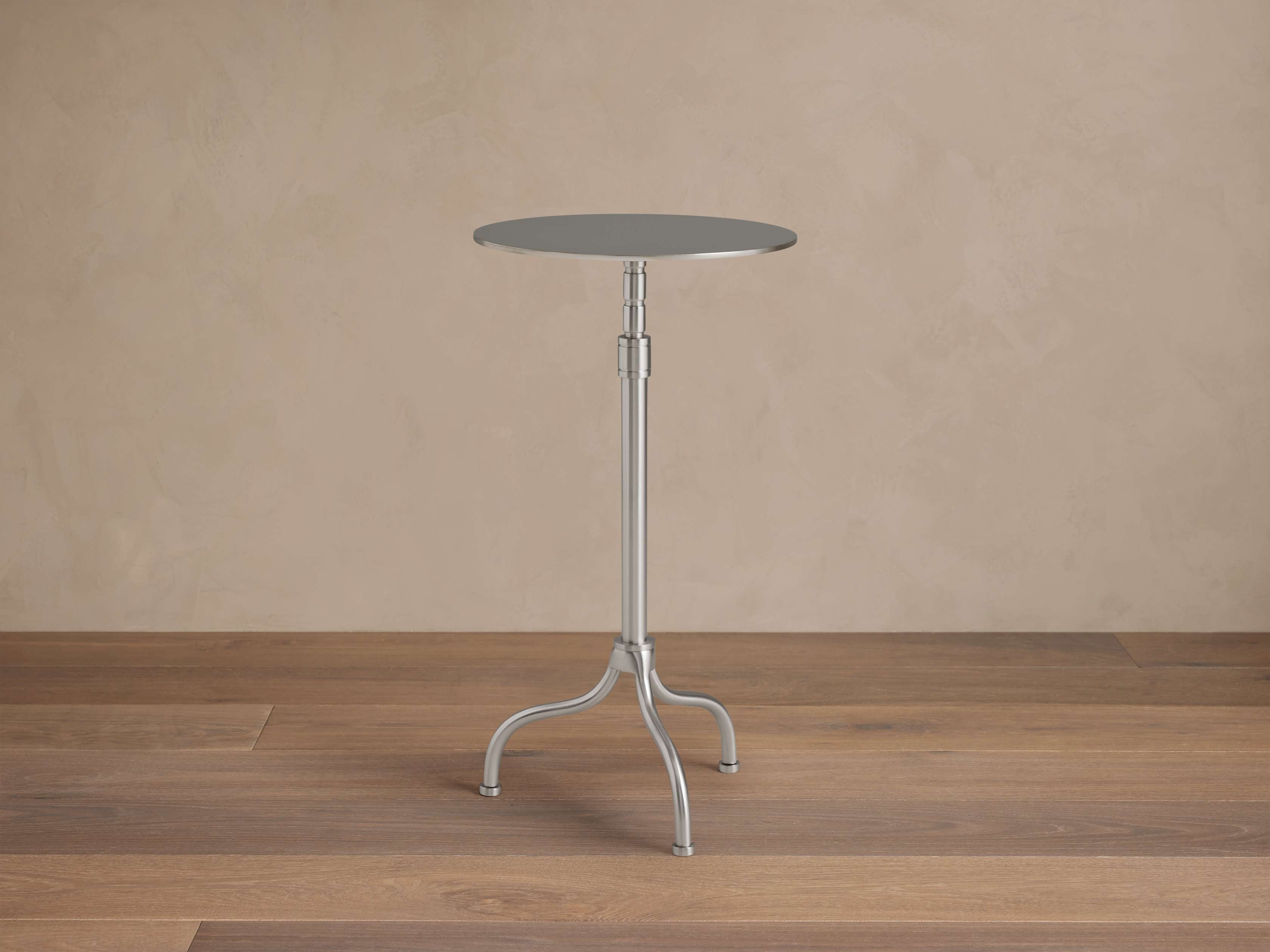 Ferdinand Martini Table in Metal Gray  Nickel - Image 0